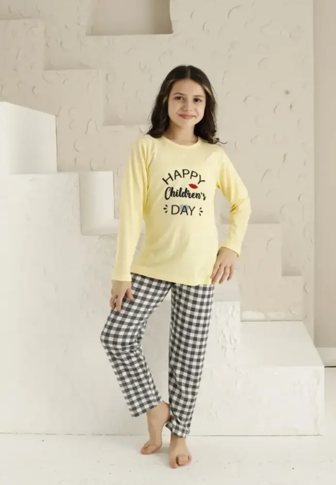 Pijama Fete , Mâneca Lungă si Pantaloni Lungi ,Happy Children Day,Culoare Galben,Engros